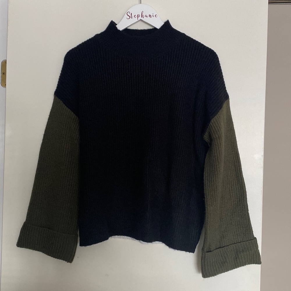 Strut & Bolt Sweater. Size M.